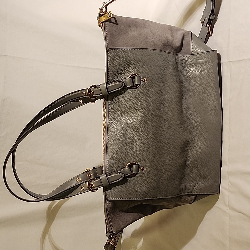 Coach purse - Picture 3 of 7